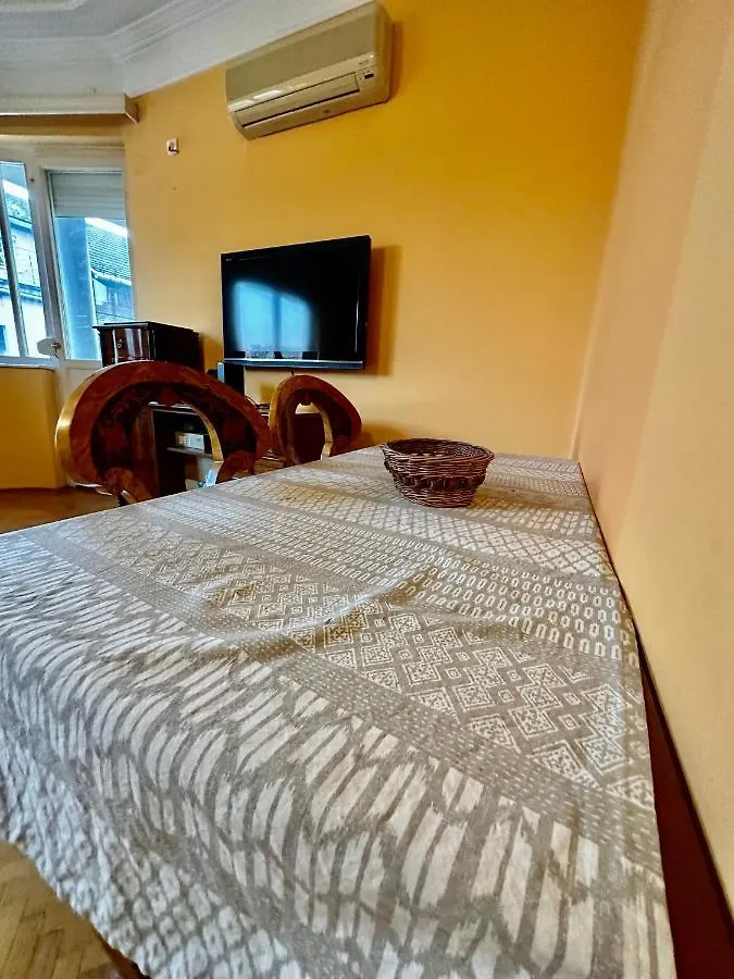 Panorama Apartment With Danube View Budapest