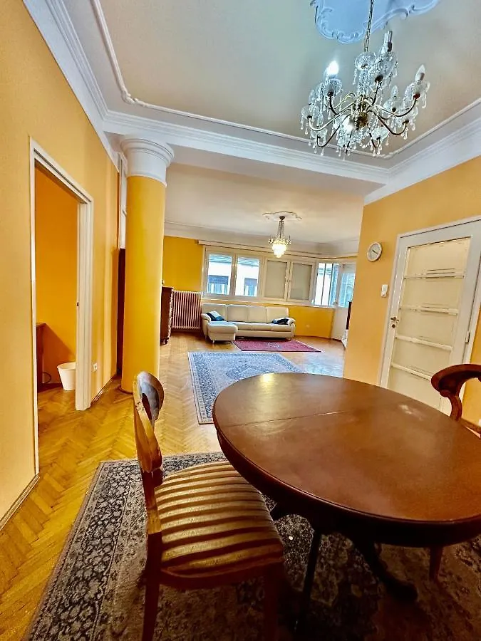 Aparthotel Panorama Apartment With Danube View Budapest