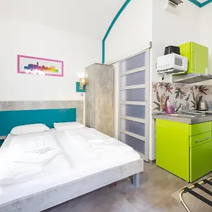 3* Aparthotel Amber Gardenview Downtown